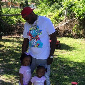 Meet your Posher, Clarence